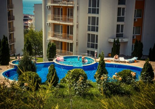 Grand Resort Studio Apartment Sea View