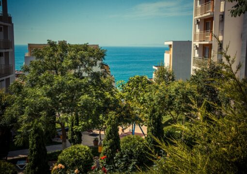 Grand Resort Studio Apartment Sea View